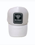 WHITE TRUCKER HAT (SNAPBACK)