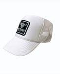 WHITE TRUCKER HAT (SNAPBACK)